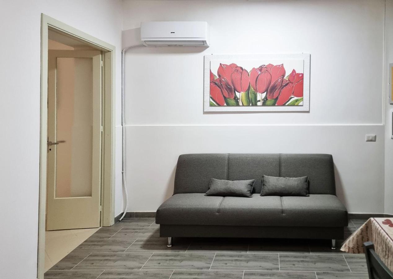La Vecchia Sartoria Apartment Mazzarino Luaran gambar